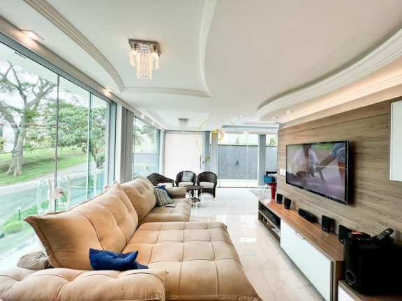 Imagem Casa com 3 Quartos à Venda, 300 m² em Parque Residencial Itapeti - Mogi Das Cruzes