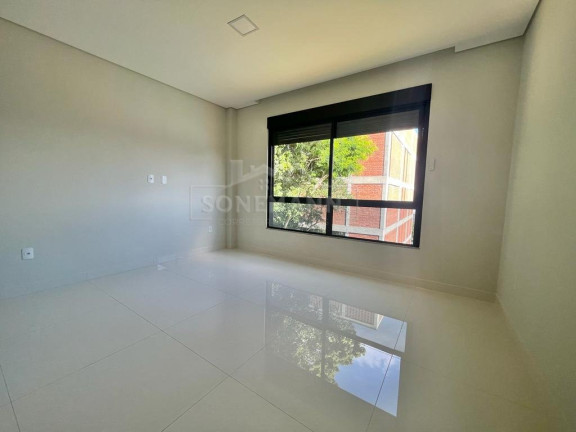 Imagem Casa de Condomínio com 4 Quartos à Venda, 360 m² em Córrego Grande - Florianópolis Imagem Casa de Condomínio com 4 Quartos à Venda, 360 m² em Córrego Grande - Florianópolis