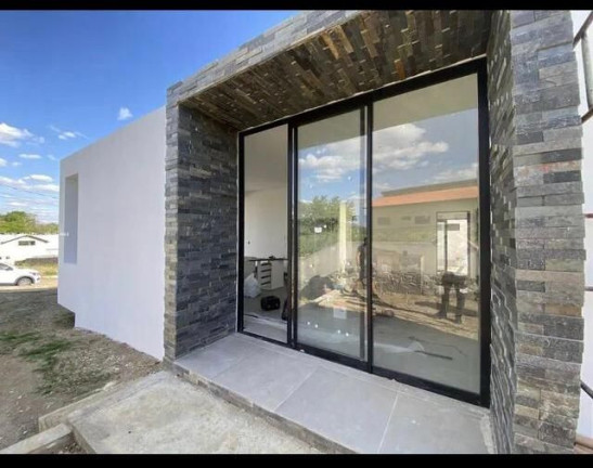 Imagem Casa com 3 Quartos à Venda, 211 m² em Santa Terezinha - Campina Grande Imagem Casa com 3 Quartos à Venda, 211 m² em Santa Terezinha - Campina Grande