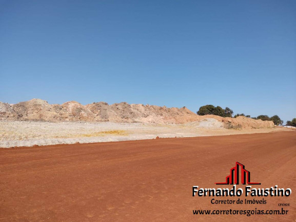 Imagem Terreno à Venda, 250 m² em São Francisco Ii - Senador Canedo Imagem Terreno à Venda, 250 m² em São Francisco Ii - Senador Canedo