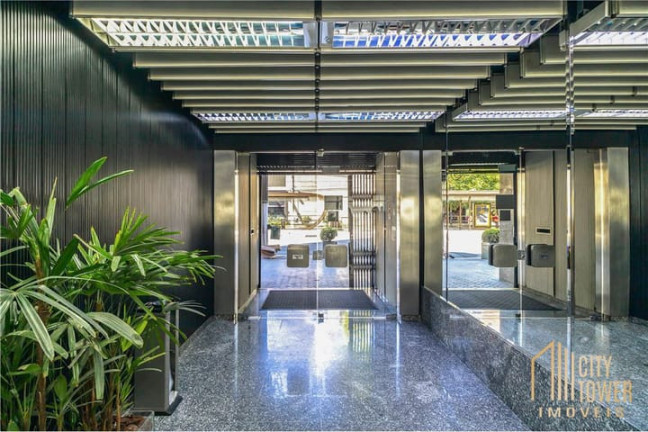 Sala Comercial à Venda, 32 m² em Jardim Paulista - São Paulo