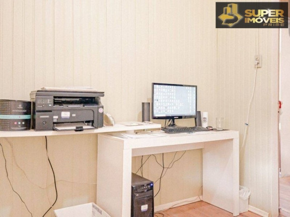 Imagem Casa com 3 Quartos à Venda, 450 m² em Laranjal - Pelotas Imagem Casa com 3 Quartos à Venda, 450 m² em Laranjal - Pelotas