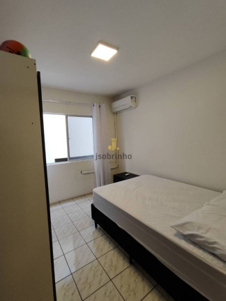 Imagem Apartamento com 3 Quartos para Temporada, 130 m² em Meia Praia - Itapema Imagem Apartamento com 3 Quartos para Temporada, 130 m² em Meia Praia - Itapema