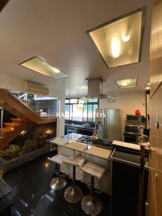 Imagem Cobertura com 3 Quartos à Venda, 175 m² em Centro - Cabo Frio