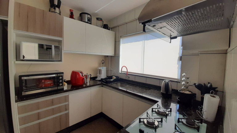 Imagem Apartamento com 2 Quartos à Venda, 70 m² em Coqueiral - Cascavel