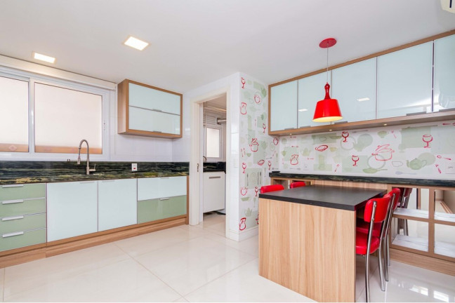 Imagem Apartamento com 3 Quartos à Venda, 146 m² em Jardim Europa - Porto Alegre