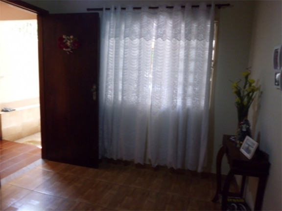 Imagem Casa com 3 Quartos à Venda, 263 m² em Jd. Nova Jacarei - Jacareí Imagem Casa com 3 Quartos à Venda, 263 m² em Jd. Nova Jacarei - Jacareí