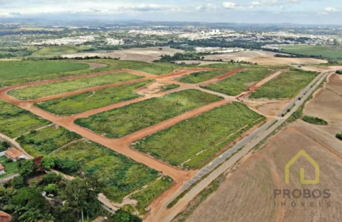 Terreno à Venda, 418 m² em Seco - Salto