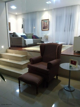 Imagem Casa com 7 Quartos à Venda, 400 m² em Patamares - Salvador