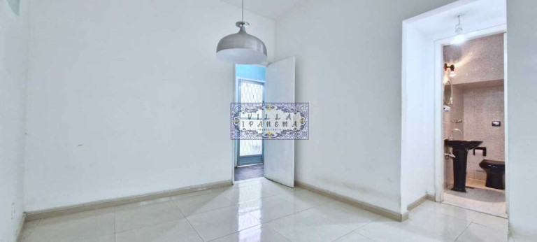 Imagem Imóvel com 3 Quartos à Venda, 200 m² em Jardim Botânico - Rio De Janeiro Imagem Imóvel com 3 Quartos à Venda, 200 m² em Jardim Botânico - Rio De Janeiro