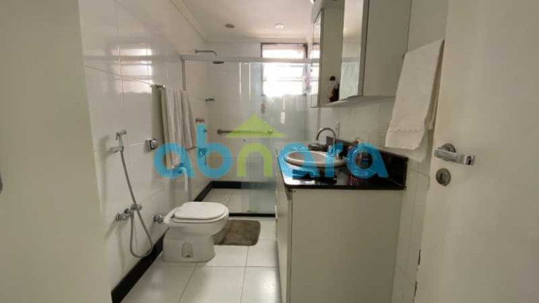 Imagem Apartamento com 3 Quartos à Venda, 108 m² em Copacabana - Rio De Janeiro Imagem Apartamento com 3 Quartos à Venda, 108 m² em Copacabana - Rio De Janeiro
