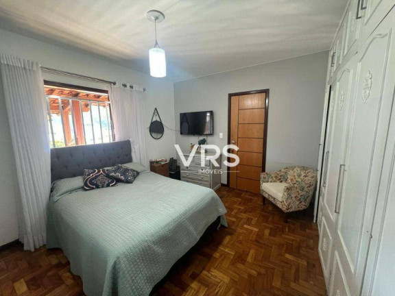 Imagem Casa com 3 Quartos à Venda, 288 m² em Várzea - Teresópolis Imagem Casa com 3 Quartos à Venda, 288 m² em Várzea - Teresópolis