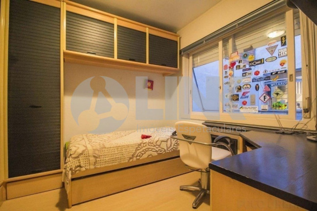 Imagem Imóvel com 3 Quartos à Venda, 94 m² em Petrópolis - Porto Alegre