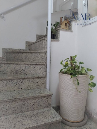 Imagem Casa com 3 Quartos à Venda, 124 m² em Marapé - Santos