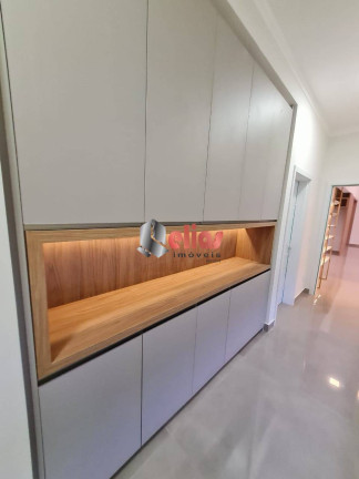 Imagem Casa com 3 Quartos à Venda, 300 m² em Jardim Shangri-lá - Bauru Imagem Casa com 3 Quartos à Venda, 300 m² em Jardim Shangri-lá - Bauru