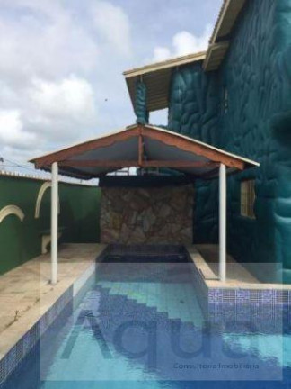 Casa com 6 Quartos à Venda, 810 m² em Jardim Jamaica - Itanhaém