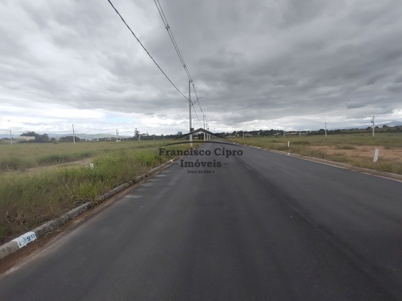 Imagem Terreno à Venda, 250 m² em Villagio Italian - Guaratinguetá Imagem Terreno à Venda, 250 m² em Villagio Italian - Guaratinguetá