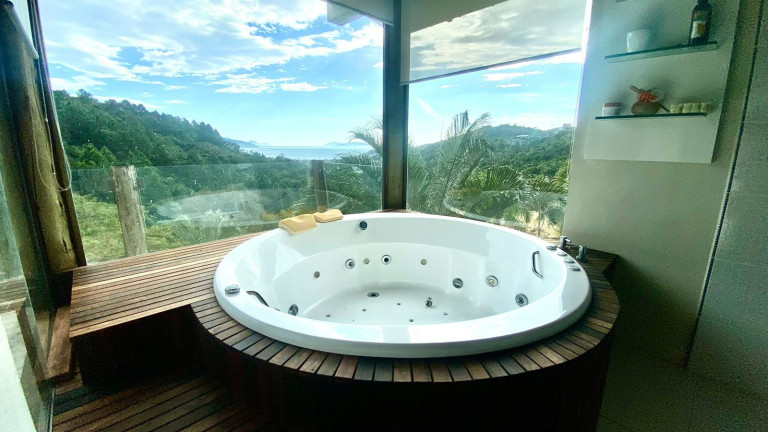 Imagem Casa com 3 Quartos à Venda, 350 m² em Praia Da Silveira - Garopaba