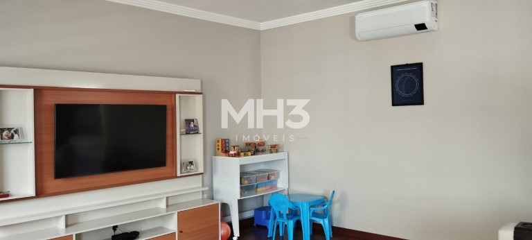 Imagem Sobrado com 4 Quartos à Venda, 230 m² em Jardim Guarani - Campinas Imagem Sobrado com 4 Quartos à Venda, 230 m² em Jardim Guarani - Campinas