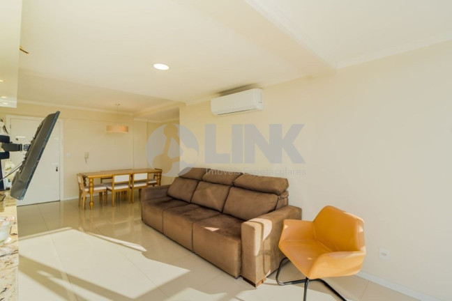 Imagem Apartamento com 2 Quartos à Venda, 79 m² em Vila Ipiranga - Porto Alegre