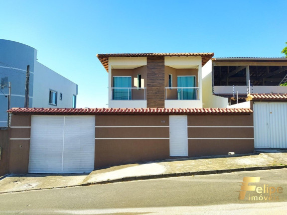 Casa com 3 Quartos à Venda, 220 m² em Itapebussu - Guarapari