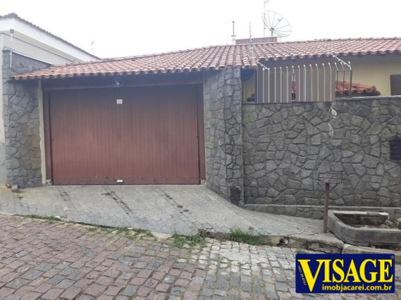 Casa com 3 Quartos à Venda, 336 m² em Jd. Bela Vista - Jacareí
