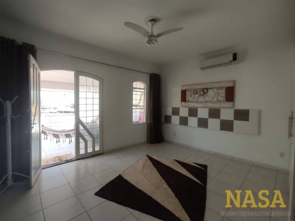 Imagem Casa com 5 Quartos à Venda, 405 m² em Cidade Alta - Cuiabá Imagem Casa com 5 Quartos à Venda, 405 m² em Cidade Alta - Cuiabá