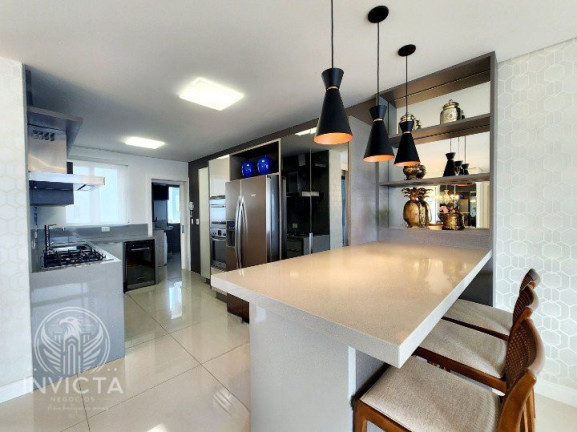 Imagem Apartamento com 3 Quartos à Venda, 157 m² em Centro - Balneário Camboriú Imagem Apartamento com 3 Quartos à Venda, 157 m² em Centro - Balneário Camboriú
