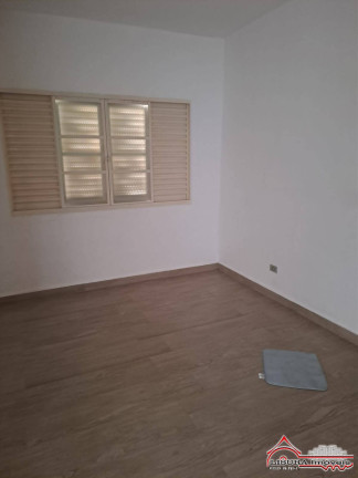 Imagem Casa à Venda, em Jacareí Imagem Casa à Venda, em Jacareí