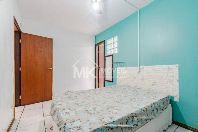 Imagem Sobrado com 3 Quartos à Venda, 200 m² em Bairro Alto - Curitiba Imagem Sobrado com 3 Quartos à Venda, 200 m² em Bairro Alto - Curitiba