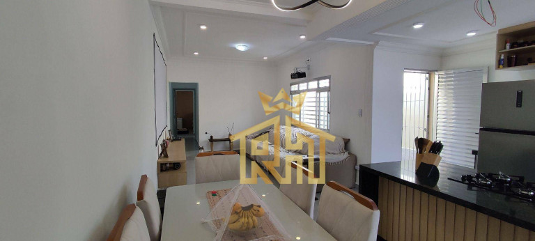 Casa com 2 Quartos à Venda, 103 m² em Guilhermina - Praia Grande