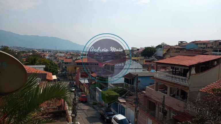 Imagem Casa com 4 Quartos à Venda, 200 m²