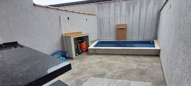 Imagem Sobrado com 2 Quartos à Venda, 90 m² em Vila Anhanguera - Mongaguá Imagem Sobrado com 2 Quartos à Venda, 90 m² em Vila Anhanguera - Mongaguá