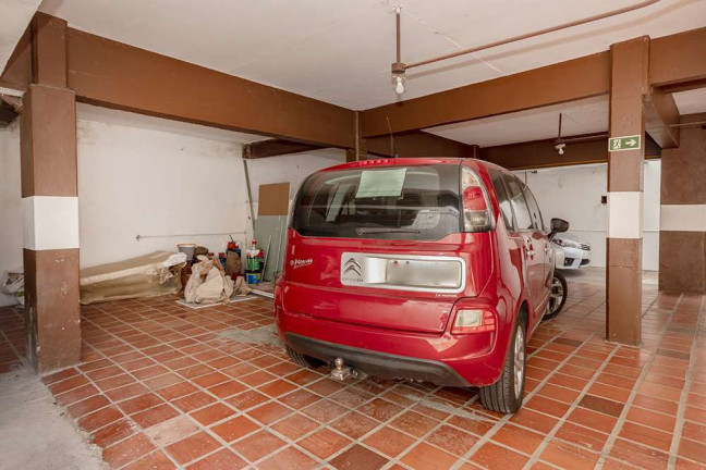 Imagem Imóvel com 2 Quartos à Venda, em Petrópolis - Porto Alegre Imagem Imóvel com 2 Quartos à Venda, em Petrópolis - Porto Alegre