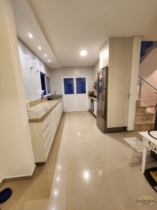 Imagem Sobrado com 3 Quartos à Venda, 240 m² em Jardim Paulista Ii - Jundiaí Imagem Sobrado com 3 Quartos à Venda, 240 m² em Jardim Paulista Ii - Jundiaí