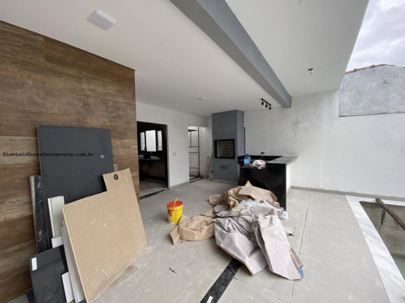 Imagem Casa com 4 Quartos à Venda, 253 m² em Cidade Nova Peruíbe - Peruíbe