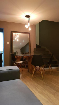 Imagem Casa com 2 Quartos à Venda, 100 m² em Jardim Paulistano - São Paulo Imagem Casa com 2 Quartos à Venda, 100 m² em Jardim Paulistano - São Paulo