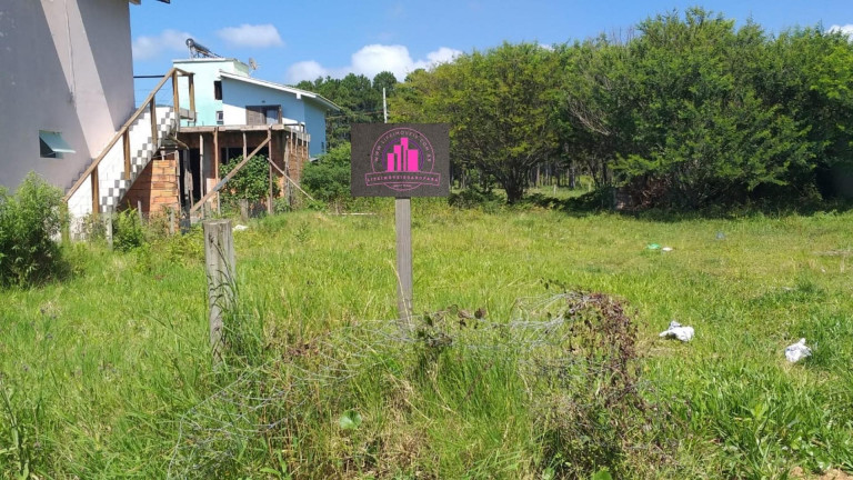 Imagem Terreno à Venda, 265 m² em Pinguirito - Garopaba Imagem Terreno à Venda, 265 m² em Pinguirito - Garopaba