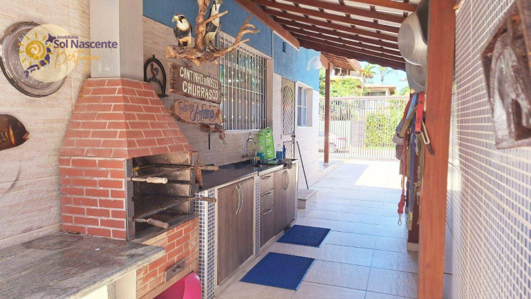 Imagem Casa com 5 Quartos à Venda, 229 m² em Centro - Bertioga