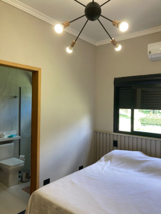 Imagem Casa com 5 Quartos à Venda, 233 m² em Ninho Verde I - Porangaba