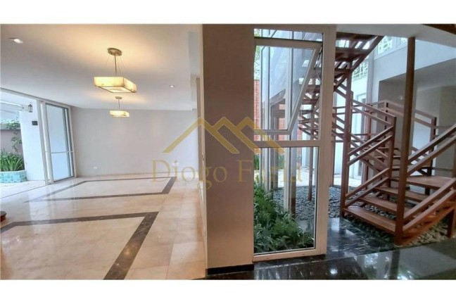 Imagem Casa com 3 Quartos para Alugar, 450 m² em Vila Nova Conceição - São Paulo Imagem Casa com 3 Quartos para Alugar, 450 m² em Vila Nova Conceição - São Paulo