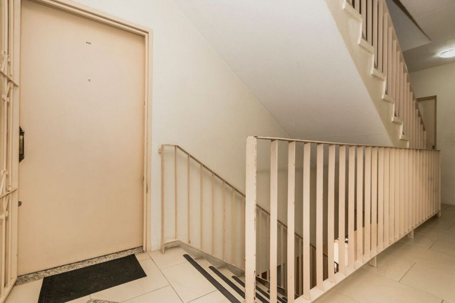 Imagem Imóvel com 2 Quartos à Venda, 55 m² em Santana - Porto Alegre Imagem Imóvel com 2 Quartos à Venda, 55 m² em Santana - Porto Alegre