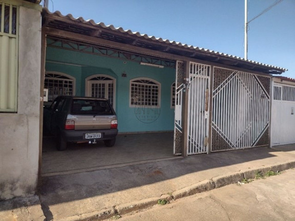 Casa com 2 Quartos à Venda, 100 m² em Riacho Fundo Ii - Brasília