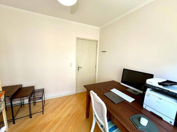 Imagem Apartamento com 2 Quartos à Venda, 67 m² em São João - Porto Alegre Imagem Apartamento com 2 Quartos à Venda, 67 m² em São João - Porto Alegre