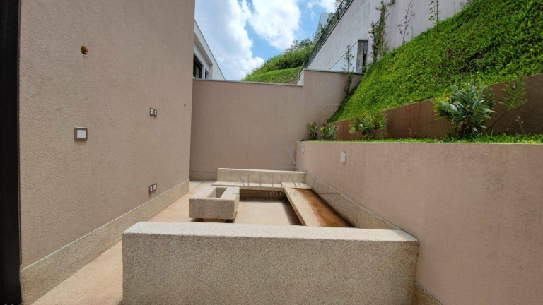 Imagem Casa com 4 Quartos à Venda, 400 m² em Tamboré - Santana De Parnaíba