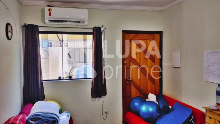 Casa com 4 Quartos para Alugar, 52 m² em Vila Maria Alta - São Paulo