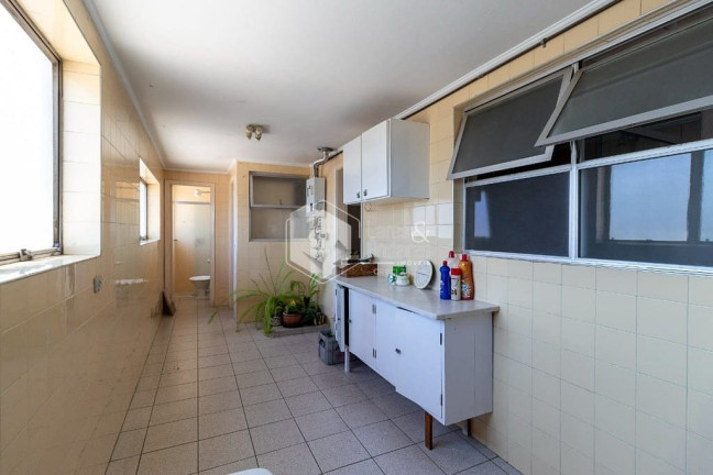 Imagem Apartamento com 3 Quartos à Venda, 227 m² em Itaim Bibi - São Paulo