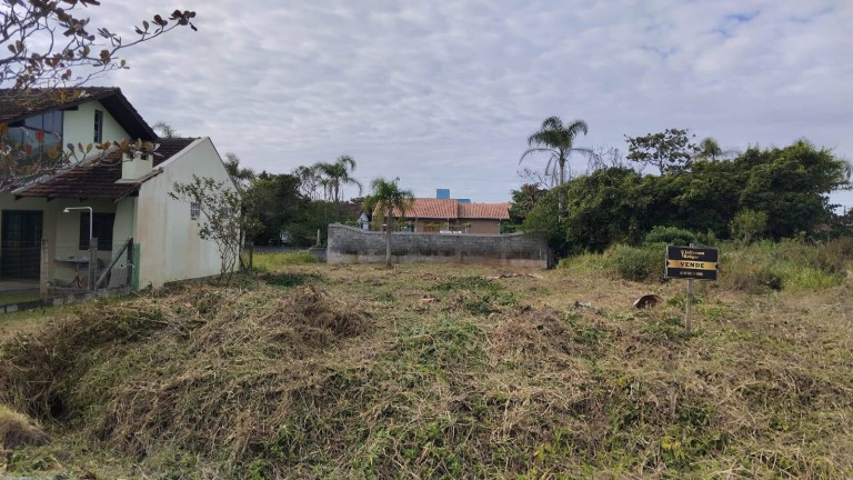 Terreno à Venda, 600 m² em Salinas - Balneário Barra Do Sul