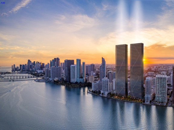Imagem Imóvel com 4 Quartos à Venda, 296 m² em Centro - Miami