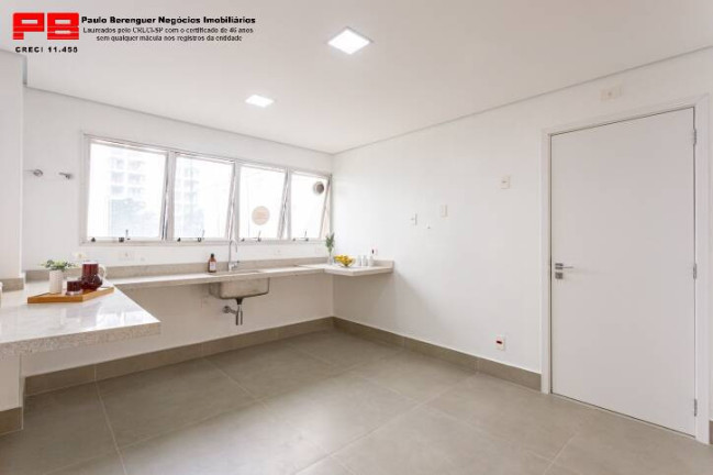 Imagem Apartamento com 2 Quartos à Venda, 161 m² em Moema - São Paulo